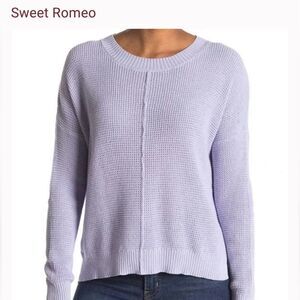 NWOT Sweet Romeo Women's
Lavender Seed Stitch Long Sleeve Pullover Sweater